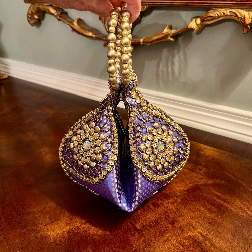 NWOT Royal Blue & Gold Beaded Fortune Cookie Purse Bag Handbag - Picture 3 of 6